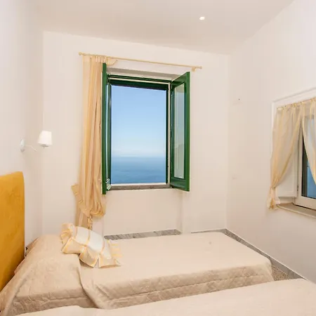 Adelina - Coast * Amalfi